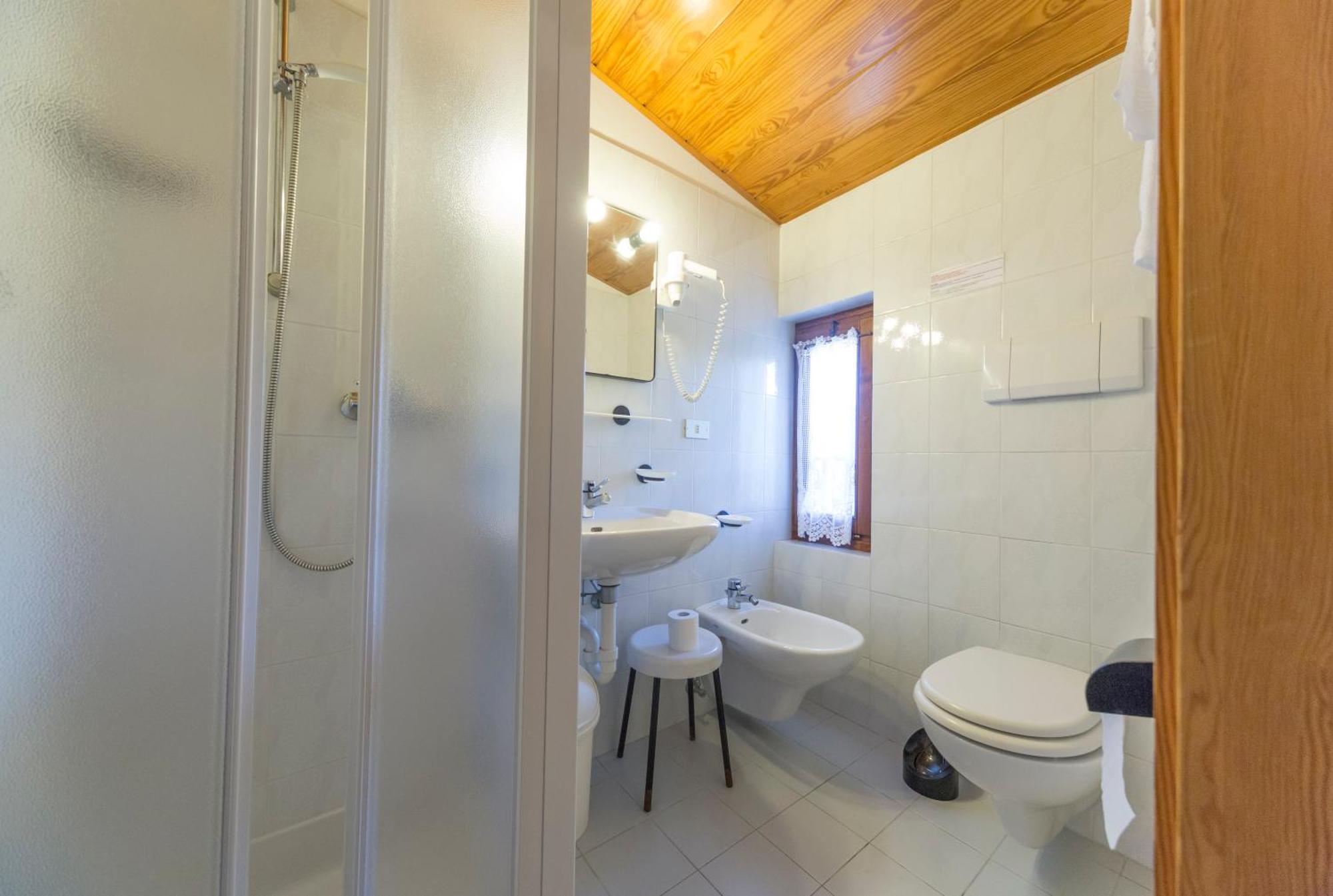 Hotel Trentino Folgaria Buitenkant foto