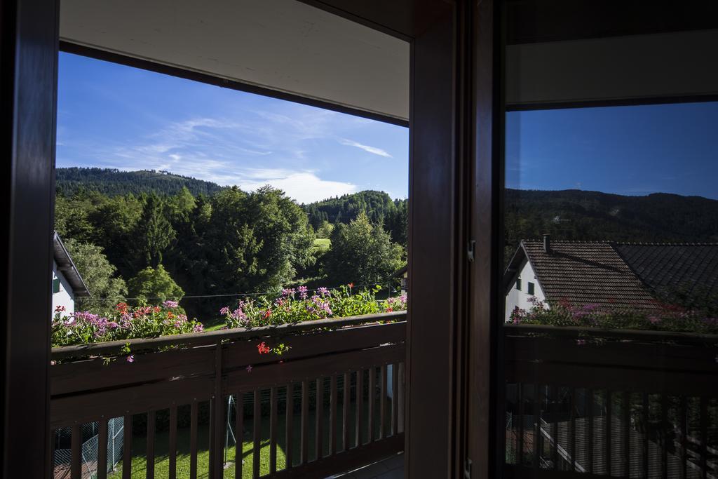 Hotel Trentino Folgaria Buitenkant foto